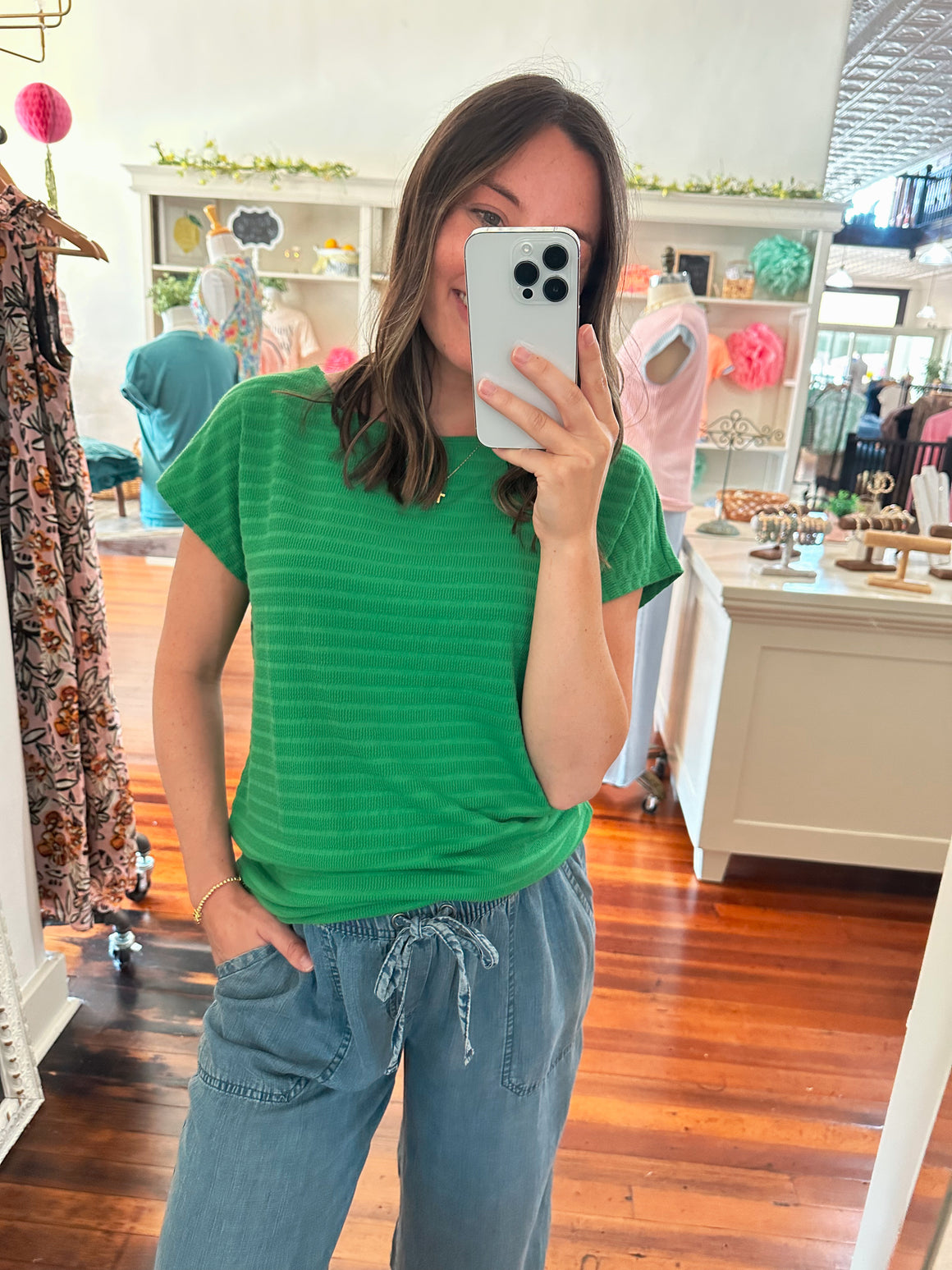 Eva Boat Neck Short Sleeve Top - Kelly Green-top-Carolyn Jane's Jewelry