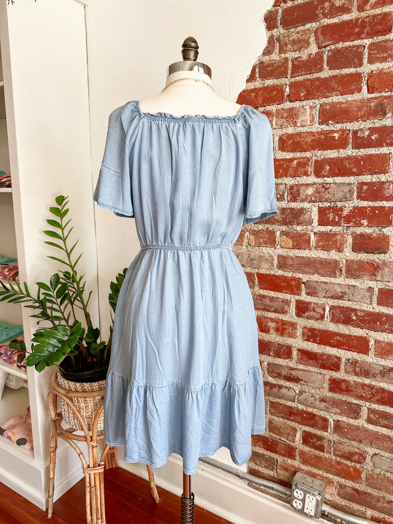 Kira Denim Short Sleeve Smock Dress - Light Blue-Carolyn Jane's Jewelry