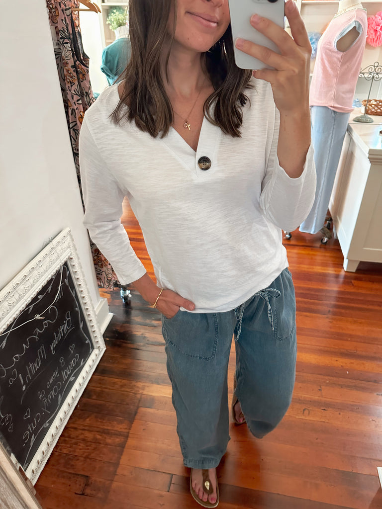 Lana Big Button V-Neck Top - White-top-Carolyn Jane's Jewelry